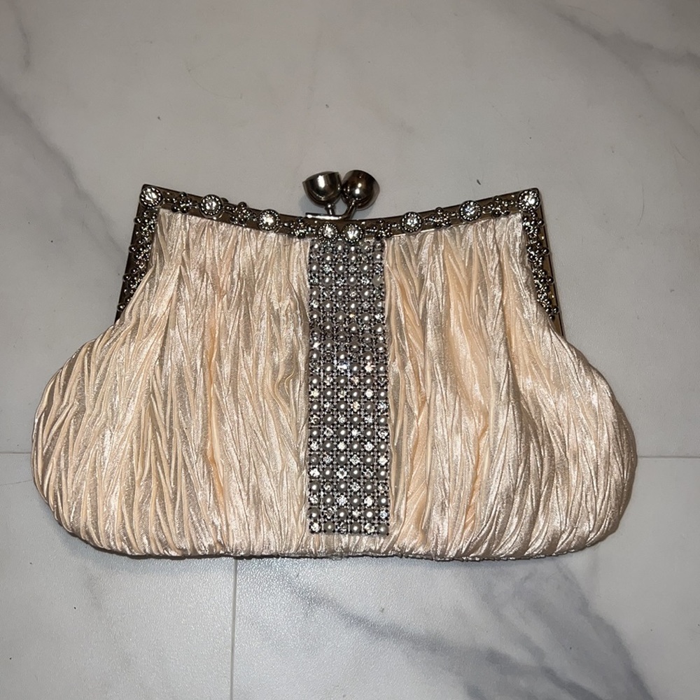 Cream and Silver Gem Clutch